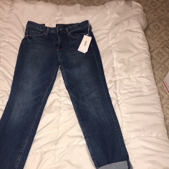 Never worn size 27 jeans - Picture 1 of 4